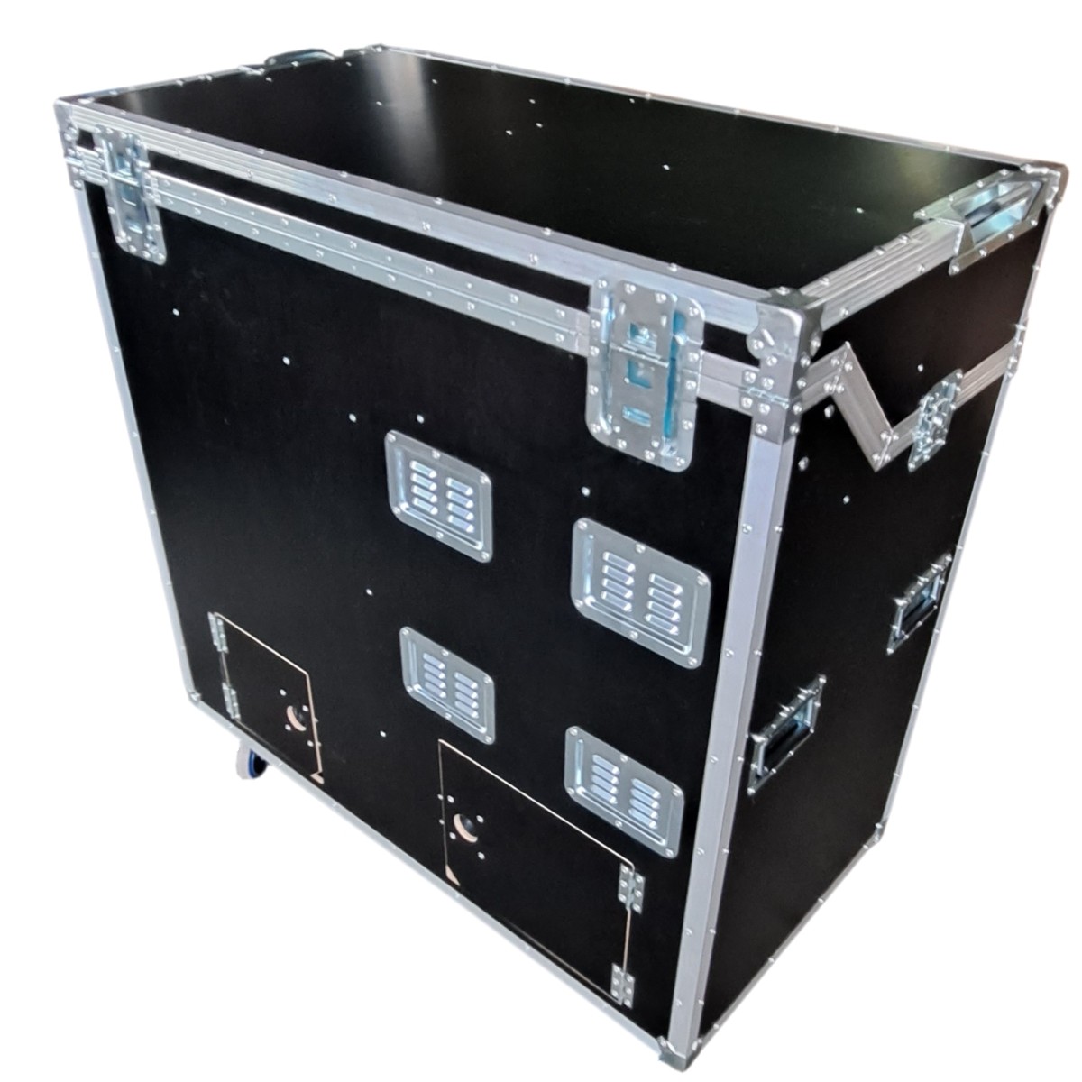 Küchencase mit Spüle und Kühlschrank